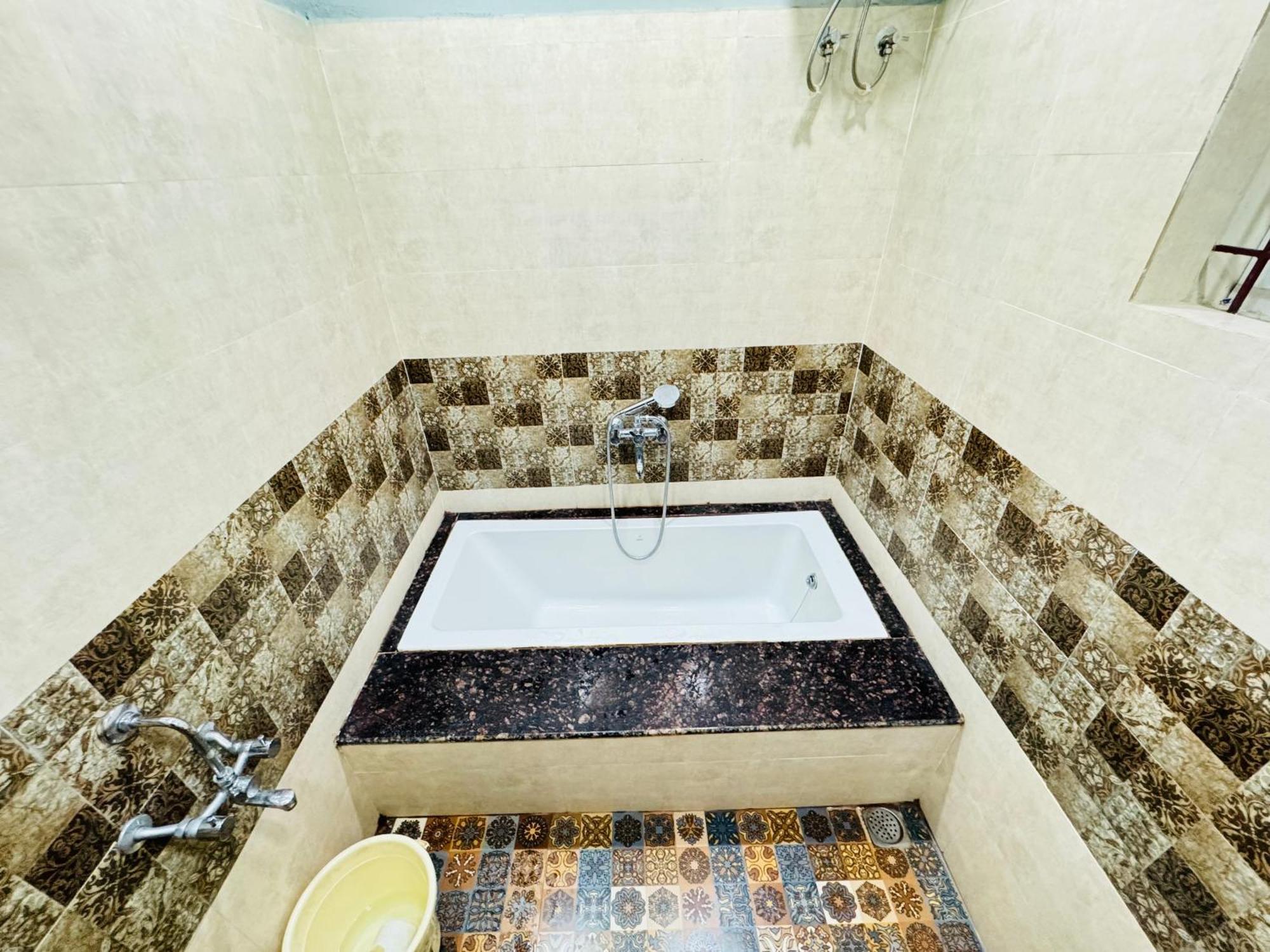 The Glasswater By The Backwater Homestay Kalyanpur Exterior photo