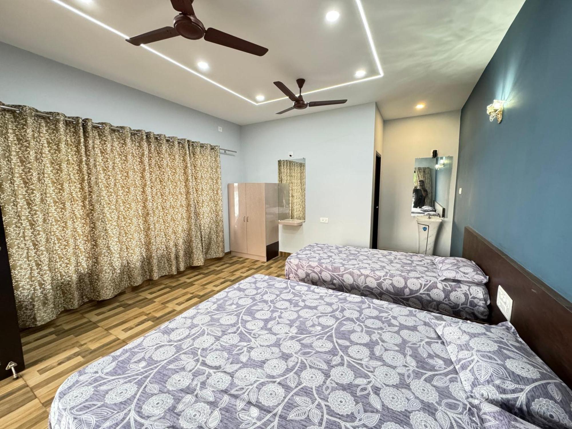 The Glasswater By The Backwater Homestay Kalyanpur Exterior photo