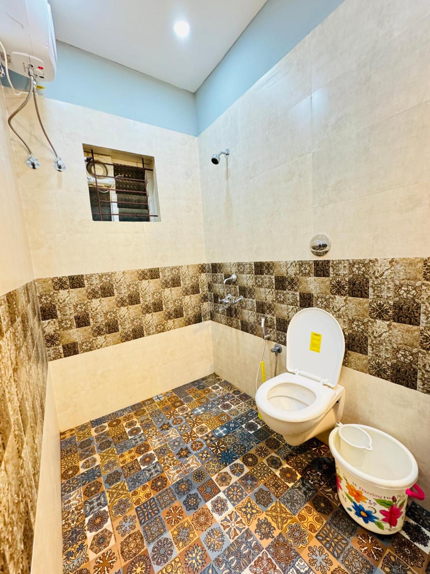 The Glasswater By The Backwater Homestay Kalyanpur Exterior photo